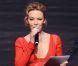 Kylie Minogue au pupitre du gala de l'amfAR "Cinema Against Aids", à l'Eden Roc du Cap d'Antibes, le 24 mai 2012.