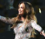 Jennifer Lopez : Déchaînée avec Marc Anthony, très glam' pour son Casper