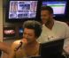 Cauet et toute son équipe ont animé une émission sur NRJ nus après avoir dépassé le million de fans sur Facebook. Kev' Adams et M. Pokora se sont prêtés au jeu