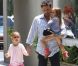 Ben Affleck assume son rôle de papa-poule pendant que Jennifer Garner se repose