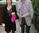 Etienne Mougeotte et sa femme. Malgré la météo peu amène, les people étaient nombreux au rendez-vous de la finale féminine de Roland-Garros, samedi 9 juin 2012, pour assister au premier sacre à Paris de Maria Sharapova.