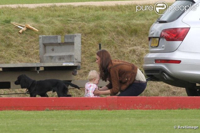 CASA REAL BRITÁNICA - Página 31 877297-kate-middleton-duchesse-de-cambridge-637x0-2