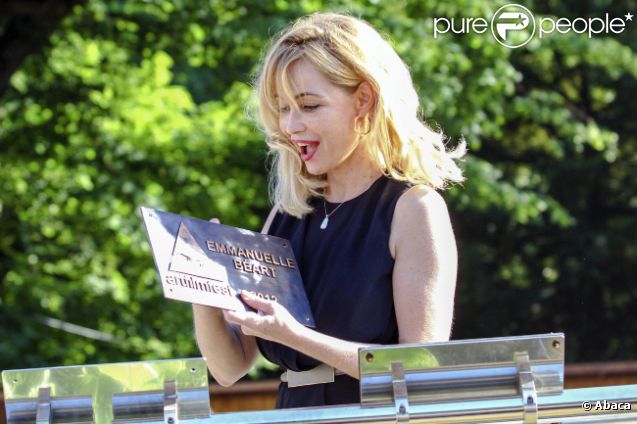 Emmanuelle Béart sous le soleil du Art Film Festival, le 17 juin 2012 à Teplice en Slovaquie.