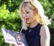 Emmanuelle Béart sous le soleil du Art Film Festival, le 17 juin 2012 à Teplice en Slovaquie.