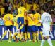 Les Suédois célèbrent leur victoire face à l'équipe de France le 19 juin 2012 à Kiev en Ukraine (2-0)