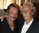 EXCLU : Johnny Hallyday et Jean Rochefort dans les coulisses du Stade de France après le concert, le 17 juin 2012.