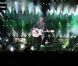 Exclusif : Johnny Hallyday au Stade de France le 15 juin, sous une pluie battante a assuré un show magnifique pendant 2h30 !