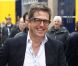 Hugh Grant dans le paddock du grand prix de Formule 1 de Grande Bretagne à Silverstone le 8 juillet 2012