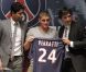 Marco Verratti le 18 juillet 2012 lors de sa conférence de presse au Parc des Princes en compagnie de Leonardo et Nasser El-Khalaïfi