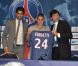 Marco Verratti le 18 juillet 2012 lors de sa conférence de presse au Parc des Princes en compagnie de Leonardo et Nasser El-Khalaïfi