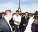 Zlatan Ibrahimovic le 18 juillet 2012 au Trocadéro à Paris au milieu des supporters quelques minutes après sa conférence de presse au Parc des Princes qui officialise sa venue au PSG