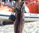 Paris Hilton se promène sur la plage de Pampelonne, à St-Tropez, le samedi 28 juillet 2012.