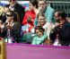 Le prince héritier Guillaume de Luxembourg et sa fiancée dans les tribunes de Wimbledon avec la princesse Alexandra et la grande-duchesse Maria Teresa, à Londres le 31 juillet 2012, pour le second tour de Gilles Muller, battu par Istomin.