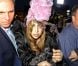 Lady Gaga un peu bousculée devant son hôtel à Stockholm, le 29 août 2012.