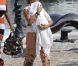 Beyoncé et Jay-Z quittent leur yacht avec leur fille Blue Ivy, le 8 septembre 2012 à Beaulieu-sur-mer