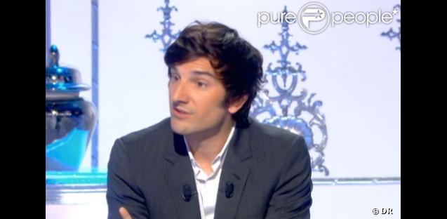 Chronique de Gaspard Proust sur Canal+ dans  Salut les Terriens , le samedi 8 septembre 2012.