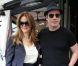 John Travolta, miné par la rumeur, mais en amoureux avec Kelly Preston à Paris