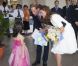  Le duc et la duchesse de Cambridge, William et Kate, ont visité la toute nouvelle usine Rolls Royce lors du deuxième jour de leur visite de Singapour le 12 septembre 2012 