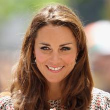 Kate Middleton, parfaite et éblouissante lors de son deuxième jour passé à Singapour le 12 septembre 2012 dans le cadre d'un voyage officiel en Asie du sud-est