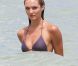 Candice Swanepoel est à Miami pour le shooting de la nouvelle campagne de Victoria's Secret. 14 septembre 2012