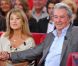 Nicole Calfan et Alain Delon lors de l'enregistrement de l'émission Vivement dimanche, diffusé sur France 2 le 9 septembre 2012