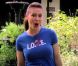 Alyssa Milano dans le clip L.OV.E. Let One Voice Emerge, dans le cadre d'une campagne d'incitation à aller s'inscrire sur les listes électorales
