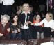 Arlette Gordon entre ses amies Tonie Marshall, Evelyne Bouix, Anouk Aimée, Marthe Keller et Nathalie Baye, au club 13 à Paris le 23 septembre.