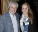 Claude Lelouch et sa petite fille à la soirée où Arlette Gordon a été décorée, au club 13 à Paris le 23 septembre.