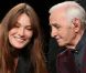  Carla Bruni et Charles Aznavour : moment de complicité sur le plateau de l'émission Hier Encore enregistrée le 19 septembre 2012. 
 Photo exclusive. Interdiction de reproduction 