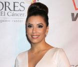 Eva Longoria : En robe blanche ou en cuir, irrésistible à Las Vegas