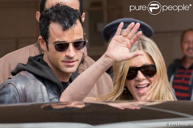 Jennifer Aniston et Justin Theroux de passage à Paris le 14 juin 2012.