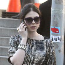 Michelle Trachtenberg sur le tournage de Gossip Girl, à New York, le 11 octobre 2012