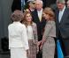 La reine Sofia, sa belle-fille Letizia et sa fille l'infante Elena lors du défilé militaire de la fête nationale de l'Espagne le 12 octobre 2012
