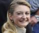 La fiancée Stéphanie de Lannoy, comtesse de Belgique, souriante et heureuse à la sortie du grand-ducal pour se rendre à l'Hôtel de Ville où sera célébré son mariage civil, à Luxembourg, le 19 octobre 2012.