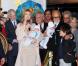 Céline Dion entourée de ses jumeaux Nelson et Eddy, de son fils René Charles et de son mari René à Las Vegas le 16 février 2011.