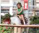 Jennifer Garner et Seraphina sur un marché fermier à Ventura, le 18 octobre 2012