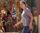 Jennifer Garner et Seraphina sur un marché fermier à Ventura, le 18 octobre 2012