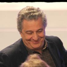 <p>Christian Clavier au meeting de Nicolas Sarkozy le 11 mars 2012.</p>