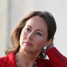 <p>Ségolène Royal annonce sa défaite aux élections législatives, à La Rochelle, le 17 juin 2012. </p>
<p></p>