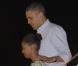 Barack Obama et sa fille Sasha arrivent à Honolulu. Le 22 décembre 2012.
