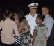 Le président Barack Obama, son épouse Michelle Obama et leurs deux filles Malia et Sasha arrivent à Honolulu. Le 22 décembre 2012.