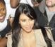 Kim Kardashian : La future maman est hyperactive pendant que Kanye se détend