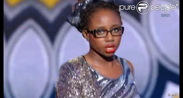 Julie chante Discobitch dans Nouvelle Star le mardi 29 janvier 2013 sur D8