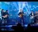 BB Brunes interprète "Coups et blessures"  lors des Victoires de la Musique, sur France 2 le 8 février 2013. 