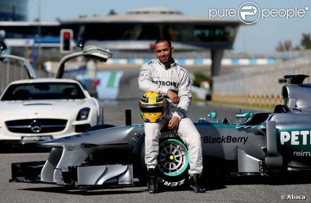 http://static1.purepeople.com/articles/1/11/61/01/@/1060181-mercedes-driver-lewis-hamilton-during-620x0-2.jpg