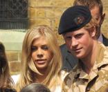Chelsy Davy supporte bien l'absence du prince Harry