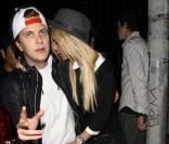Tara Reid : Ivre à la sortie d'un club, elle égare sa paire de Louboutin !