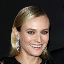 Diane Kruger très souriante à la première du film Les Âmes Vagabondes (The Host) au ArcLight Theatre, Los Angeles, le 19 mars 2013