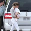 Gisele Bündchen : Sur la plage, elle initie sa fille de 3 mois au quad !