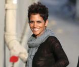 Halle Berry : ''Ma fille pense que porter des jolies robes est mon métier''